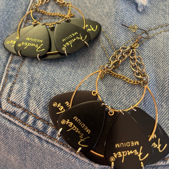 Fender Guitar Pick Earrings - Picture 2 of 3